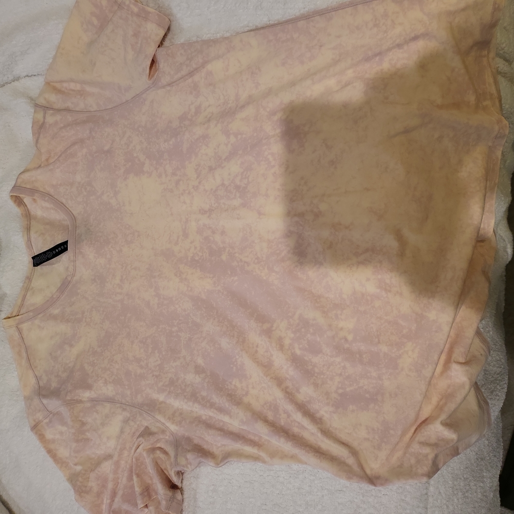 Lululemon shirt